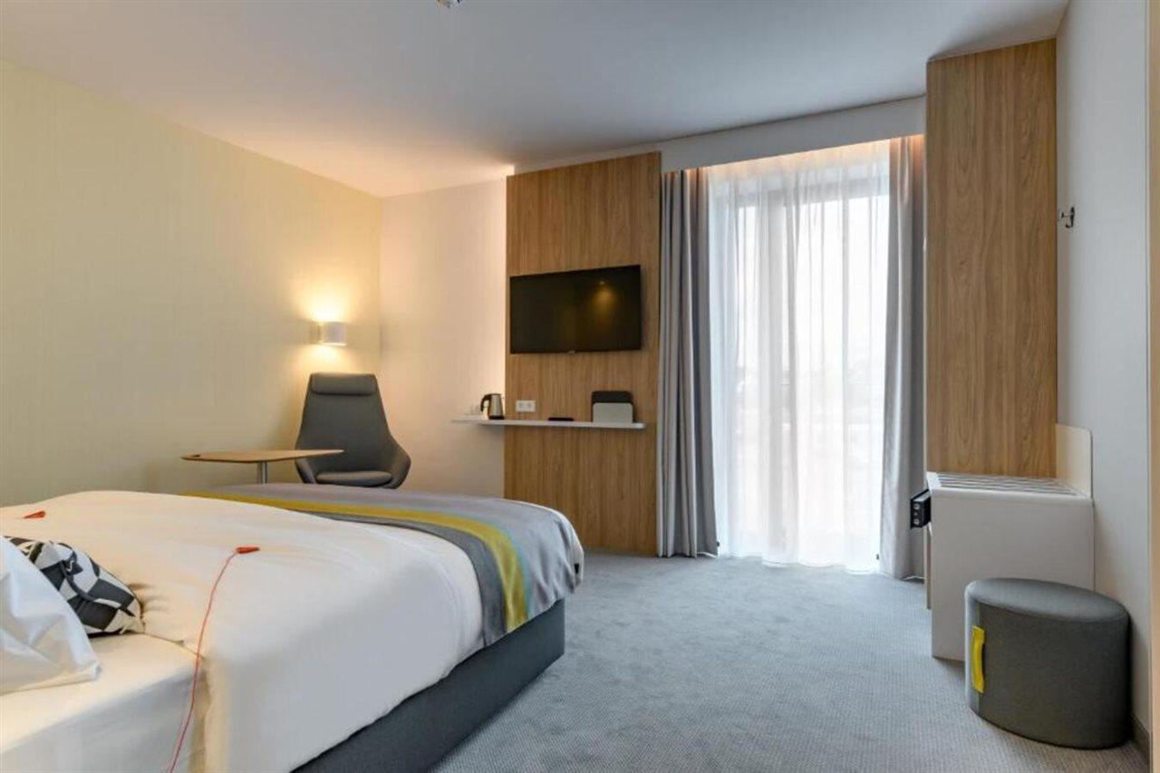 Holiday Inn Express - Fulda By Ihg מראה חיצוני תמונה