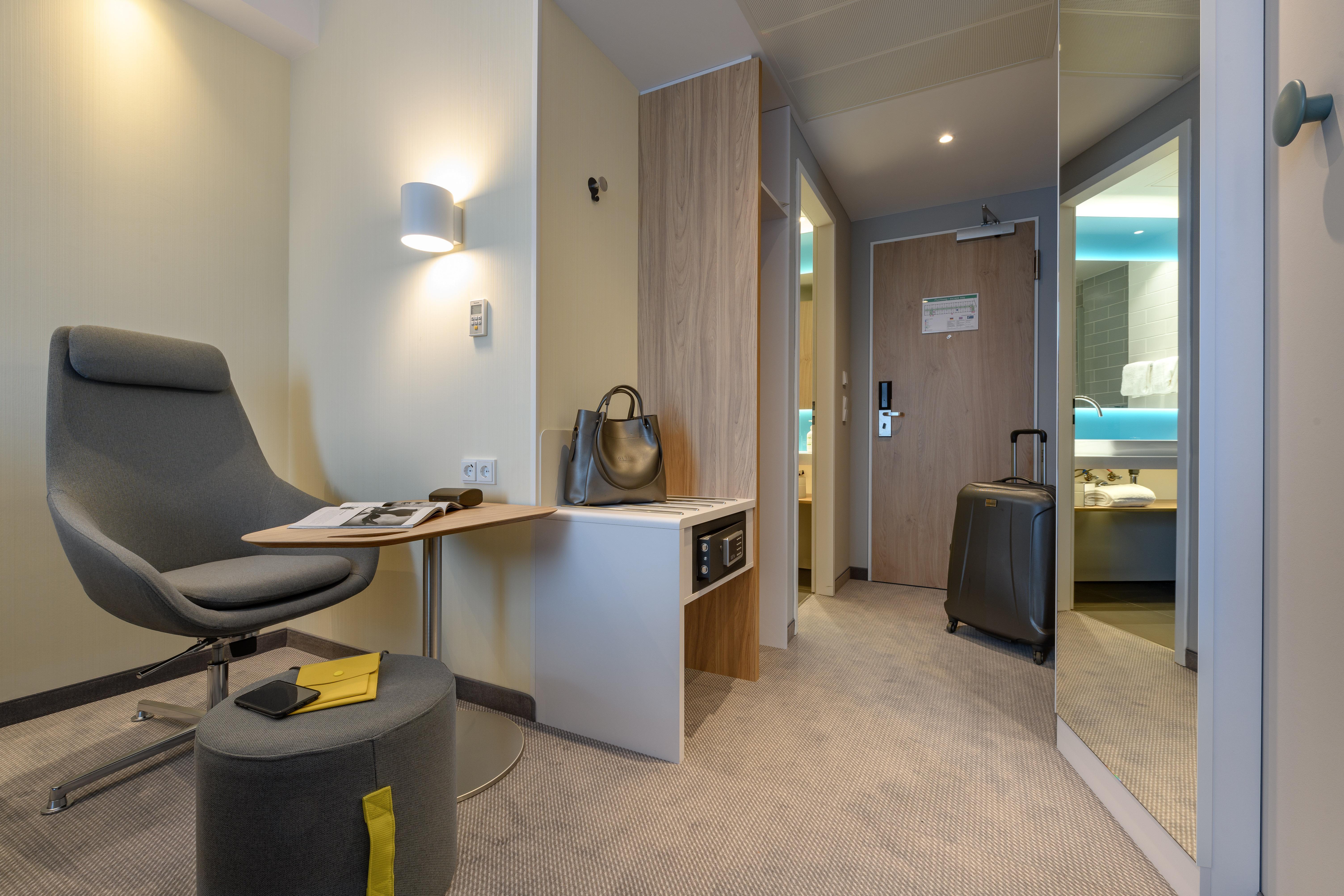 Holiday Inn Express - Fulda By Ihg מראה חיצוני תמונה