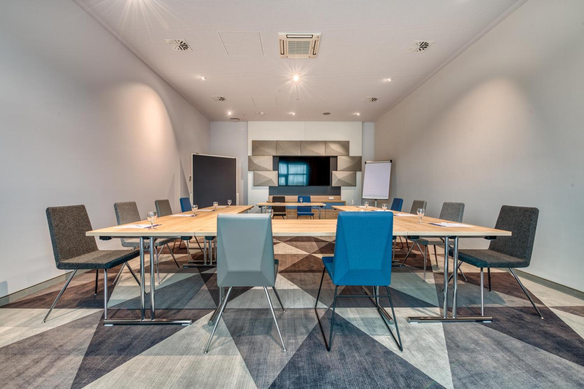 Holiday Inn Express - Fulda By Ihg מראה חיצוני תמונה